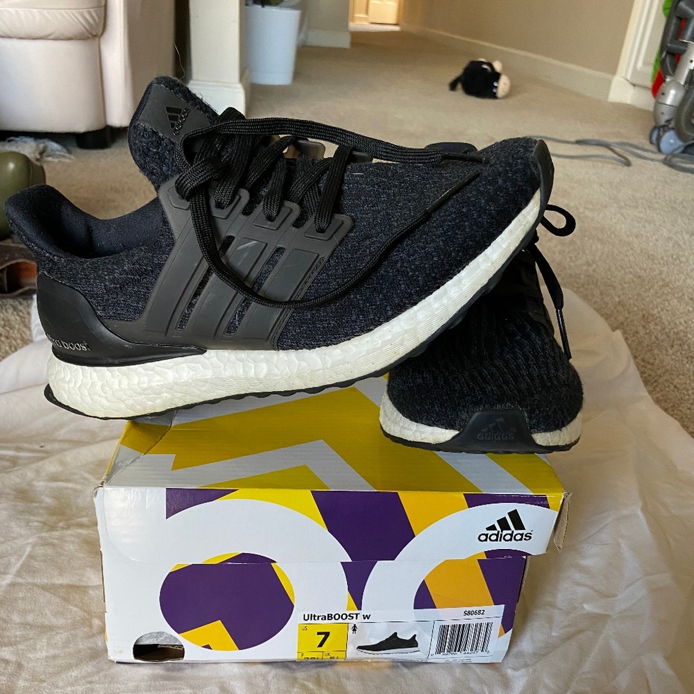 ADIDAS UltraBOOST w. 7